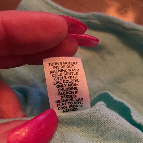 Beautiful Women’s 3/4 Sleeve Crop Cardigan Sweater 🛼 - Picture 7 of 7